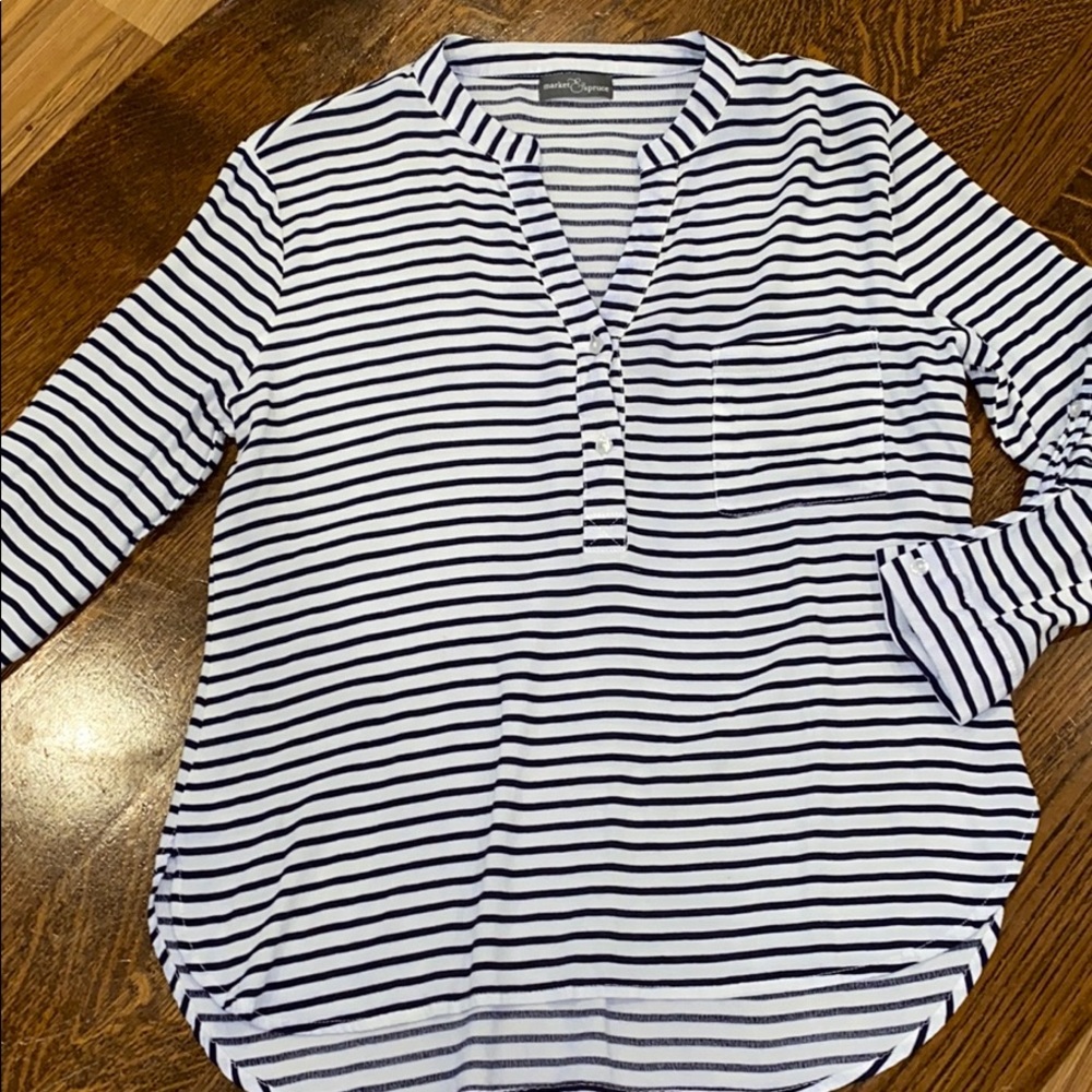Market & Spruce Women’s blouse